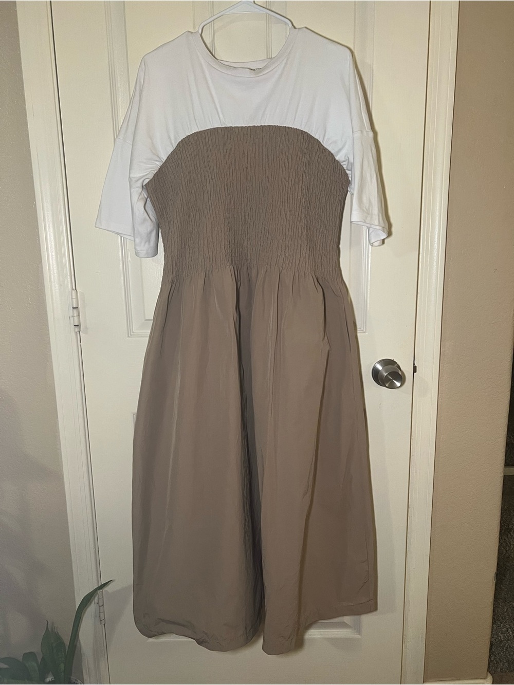 Maeve Anthropologie Mixed Media Smocked Maxi/Midi Dress White Taupe Size 1X